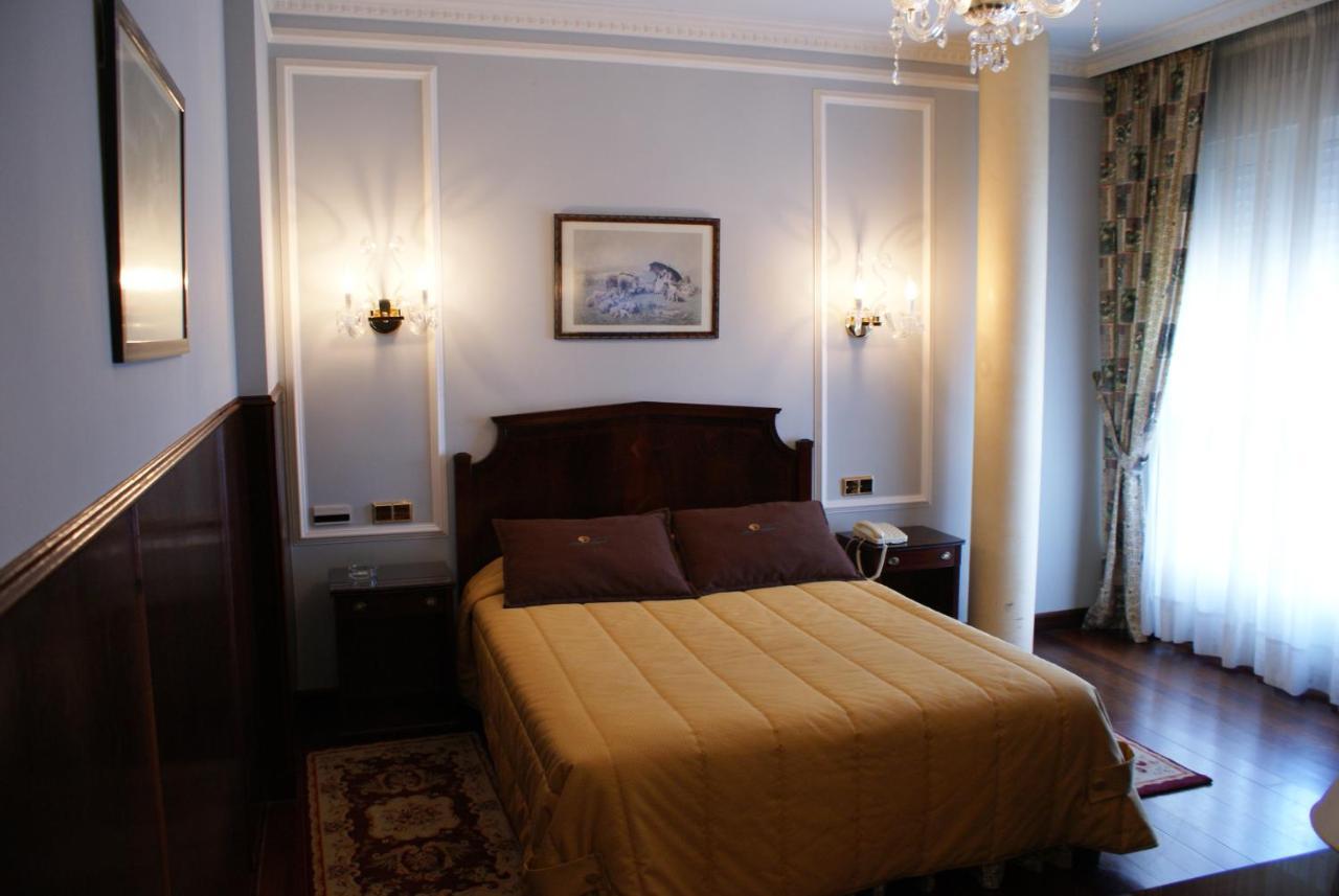 My Rooms City Hotel Camino De Santiago Los Tomillares Exterior photo